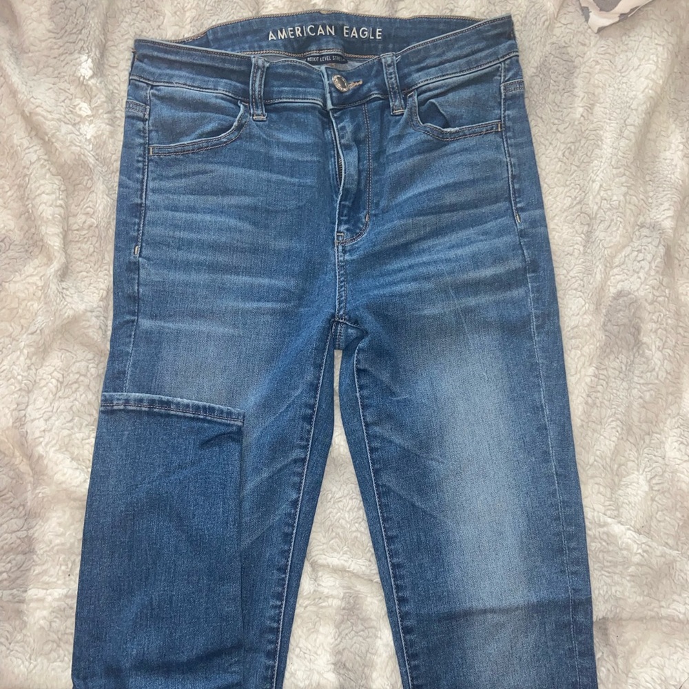 Super stretchy American eagle skinny jeans
